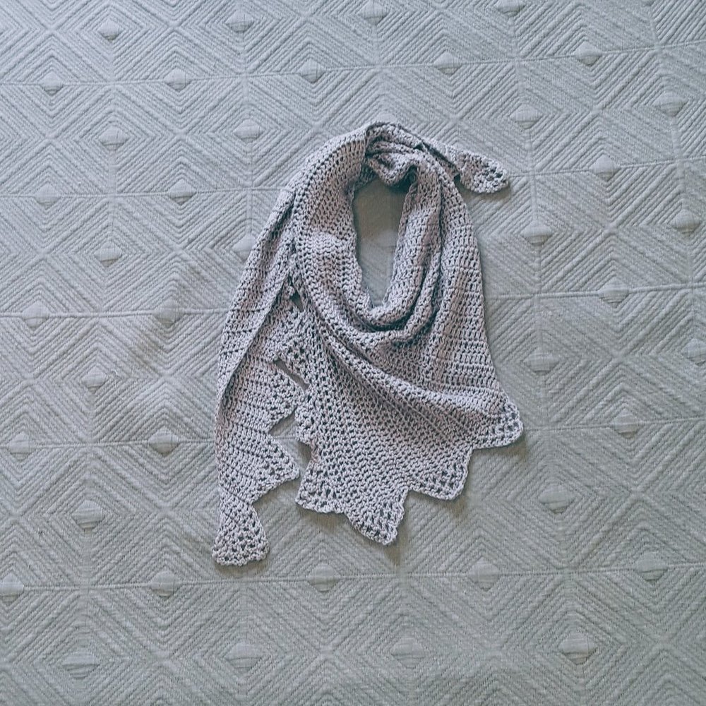 scarf/shawlette - Picture 2 of 5